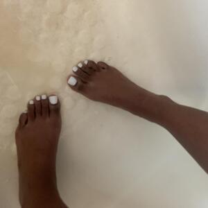 Barefootlilith's media
