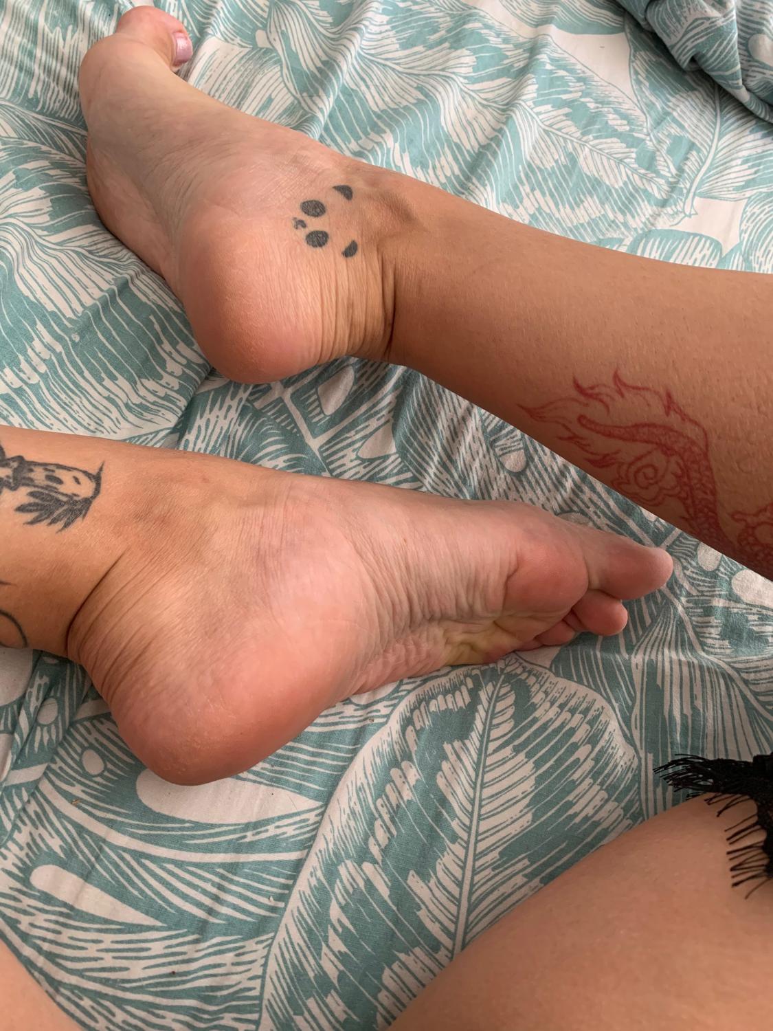 Basic_feet_fetish's media