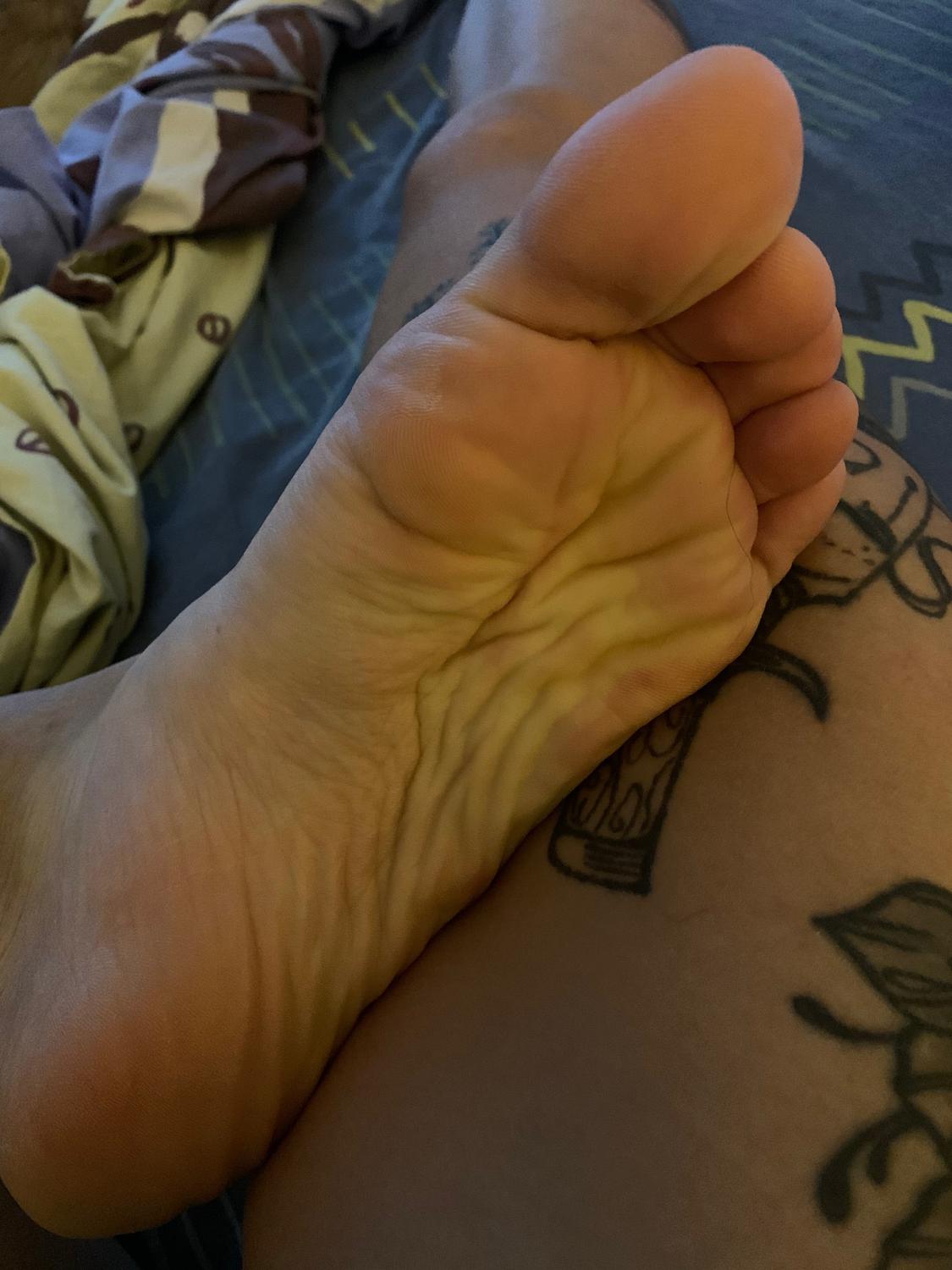 Basic_feet_fetish's media