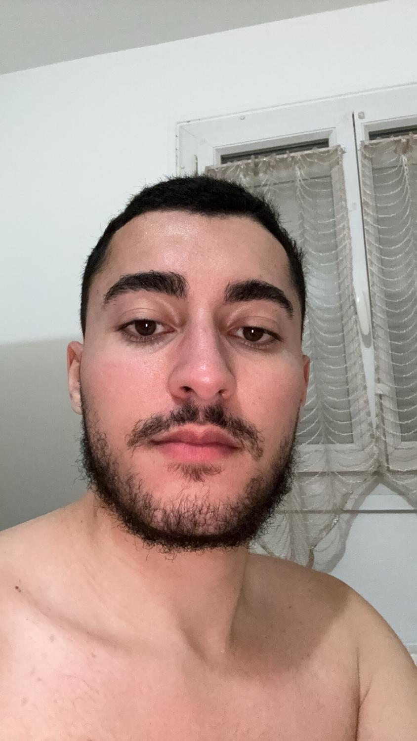 Bastossofficiel's media
