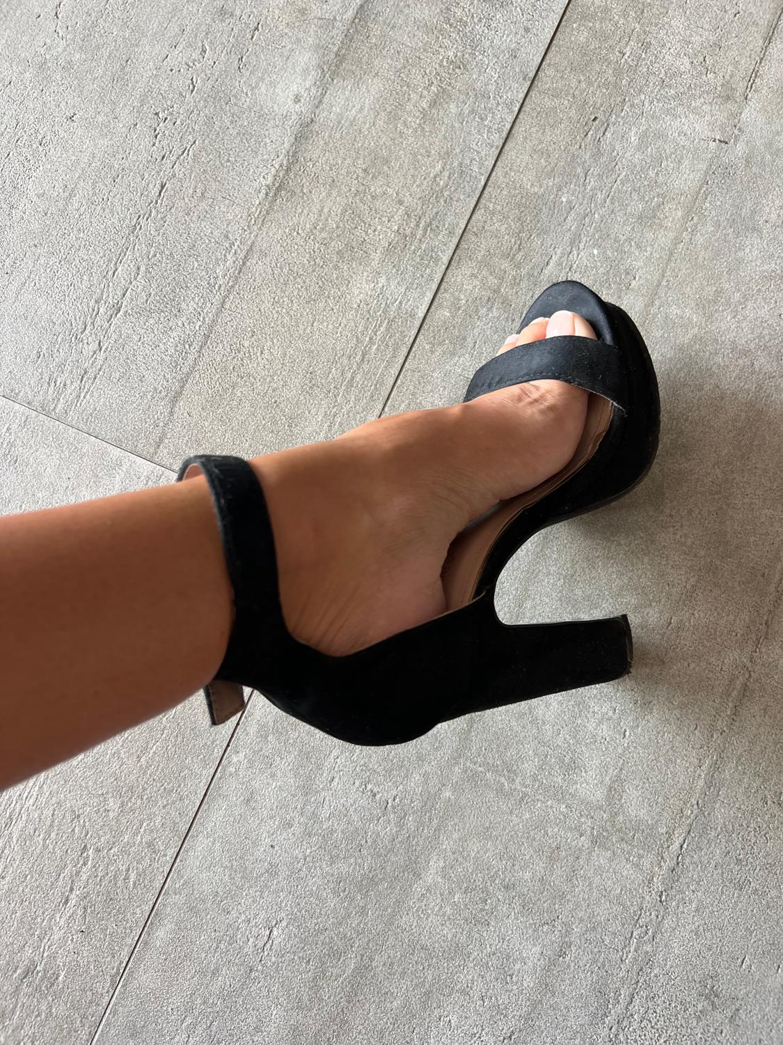 Bb-feet's media