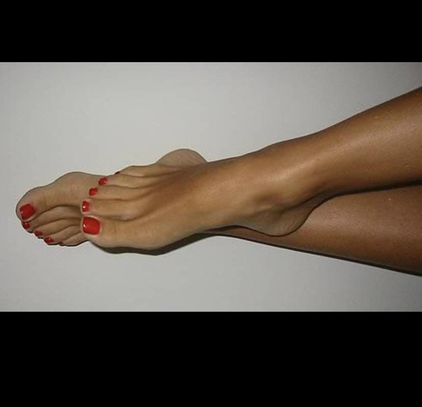 Beautifulfeet69's media