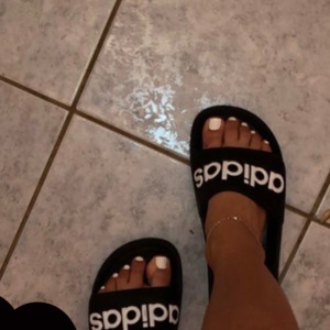 _beautyfeet_1's media