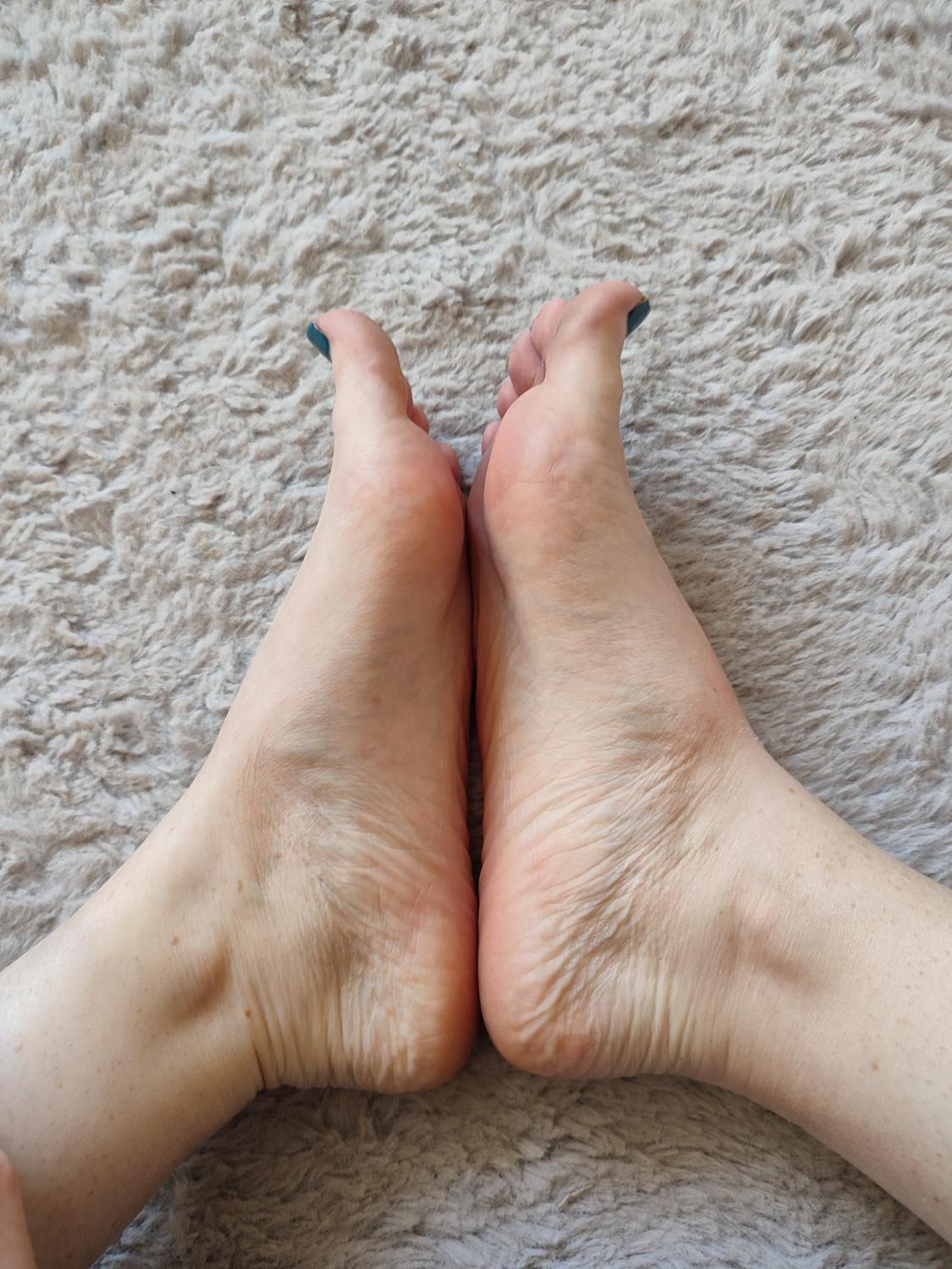 Beautyfoot04's media