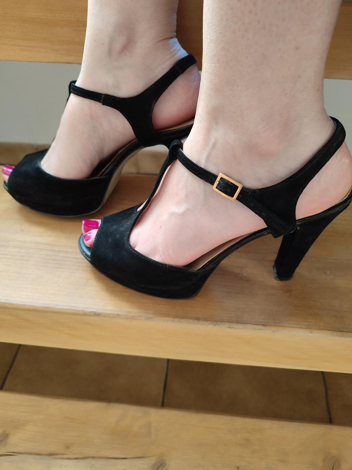 Beautyfoot04's media