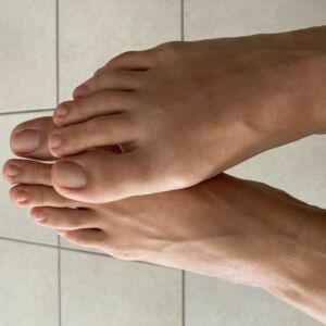 _beauxpieds__'s media