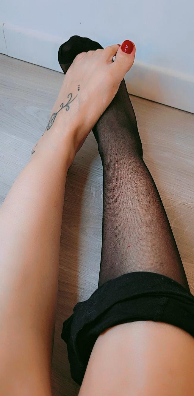 Bella_feetgirl's media