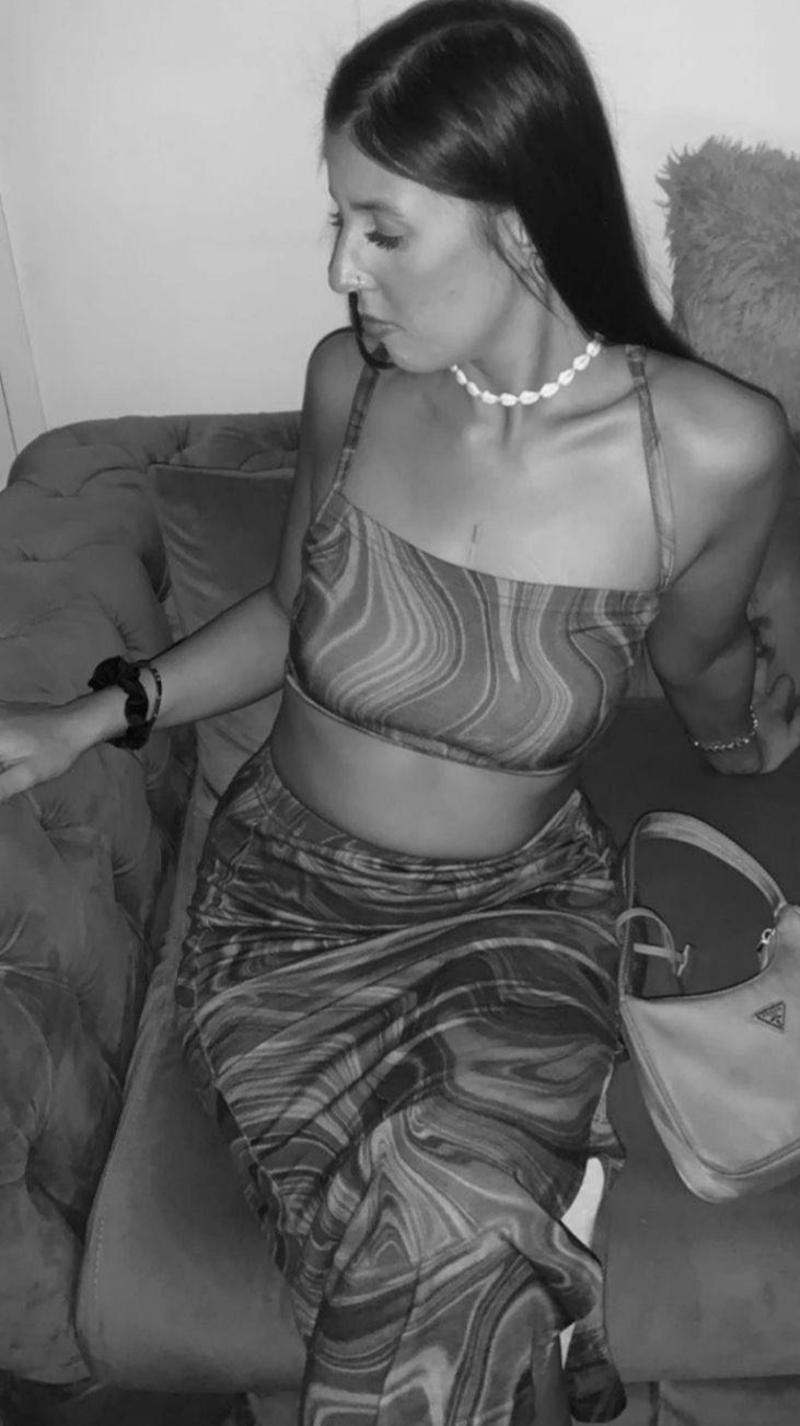 Bella50's media