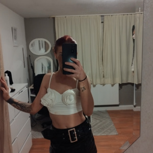 Bella515's media
