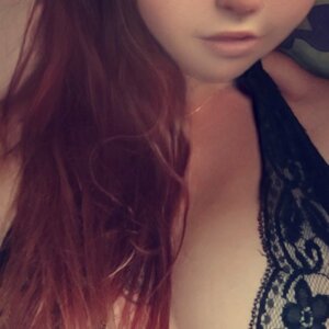 Bellafeetgirl's media