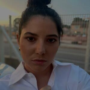Bellaqueen's media