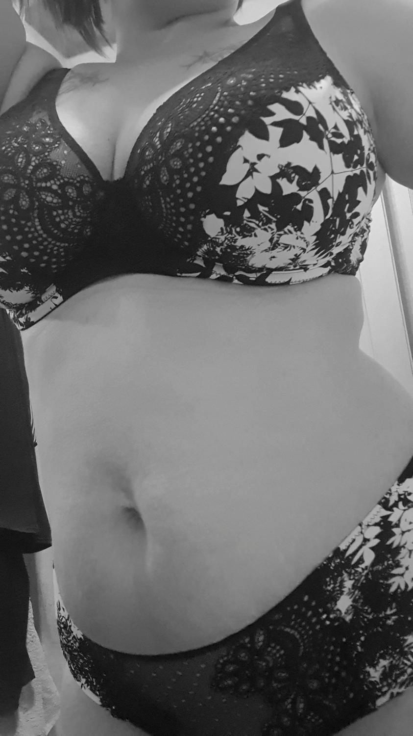 Belleetsexy's media