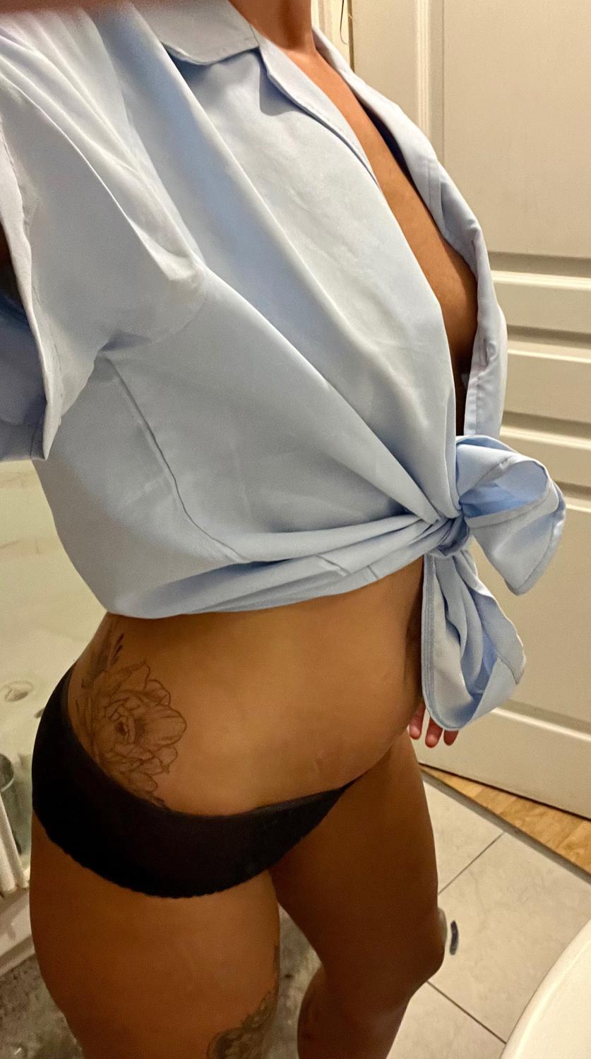 Bellelingerie's media