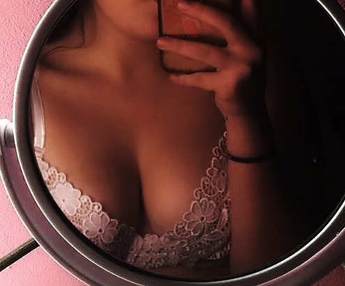 Besos's media