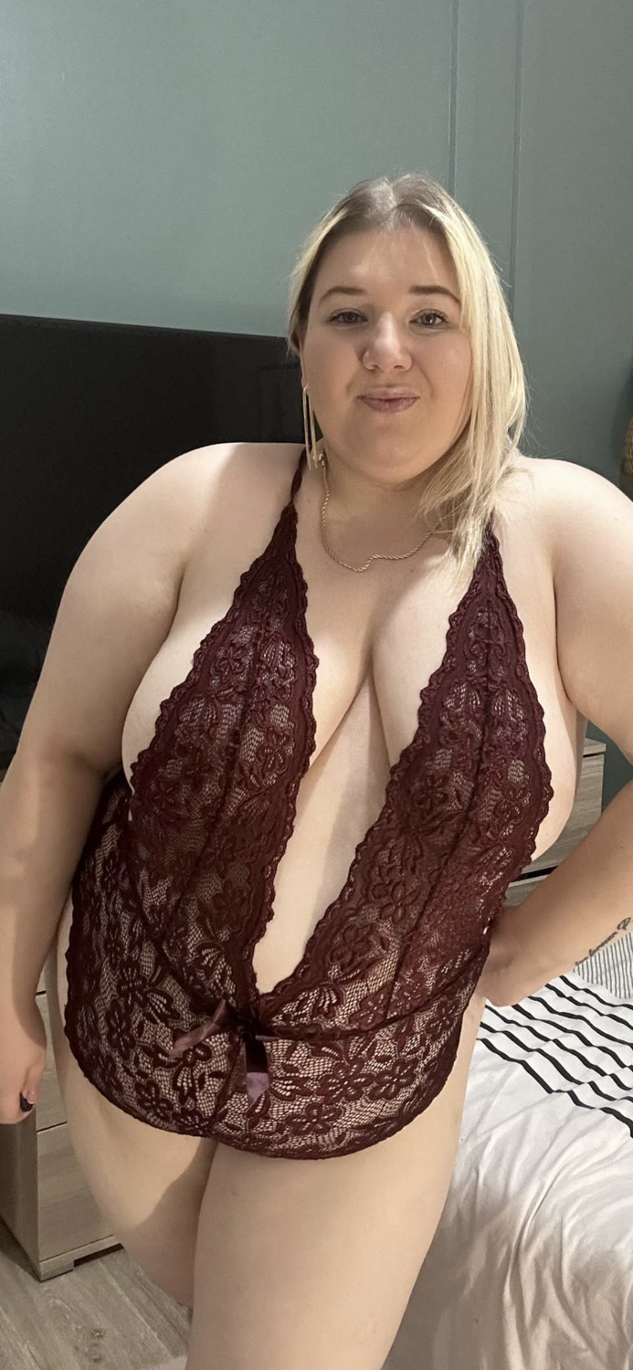 Bettyboobs_bbw's media