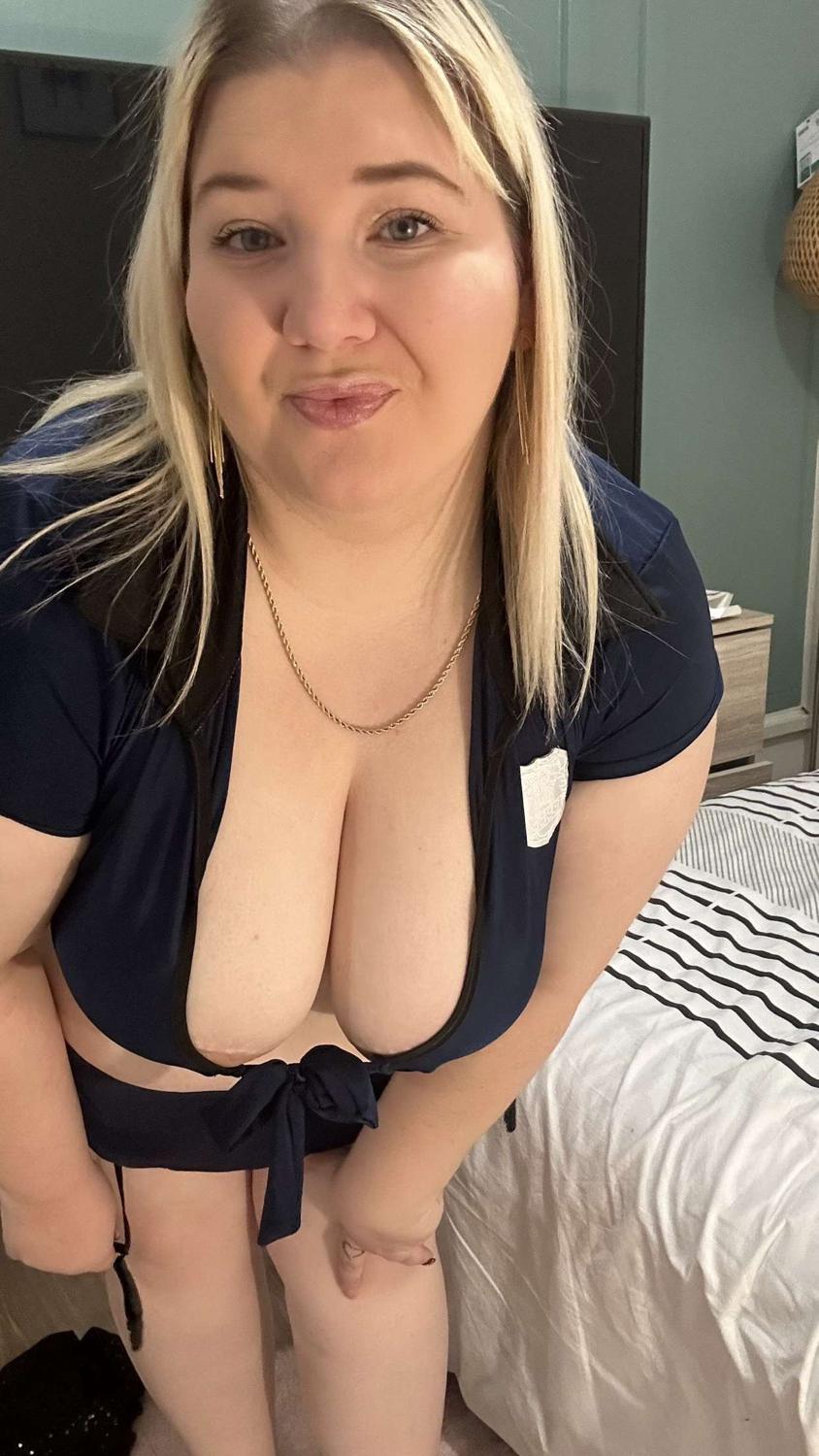 Bettyboobs_bbw's media