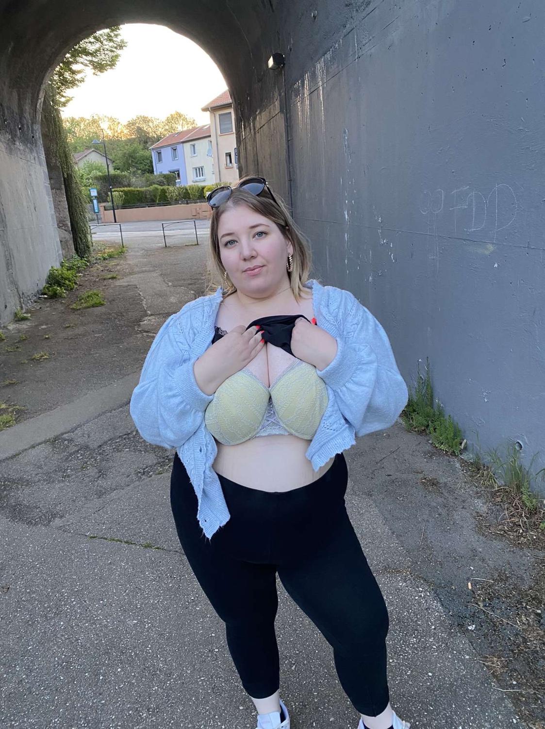 Bettyboobs_bbw's media