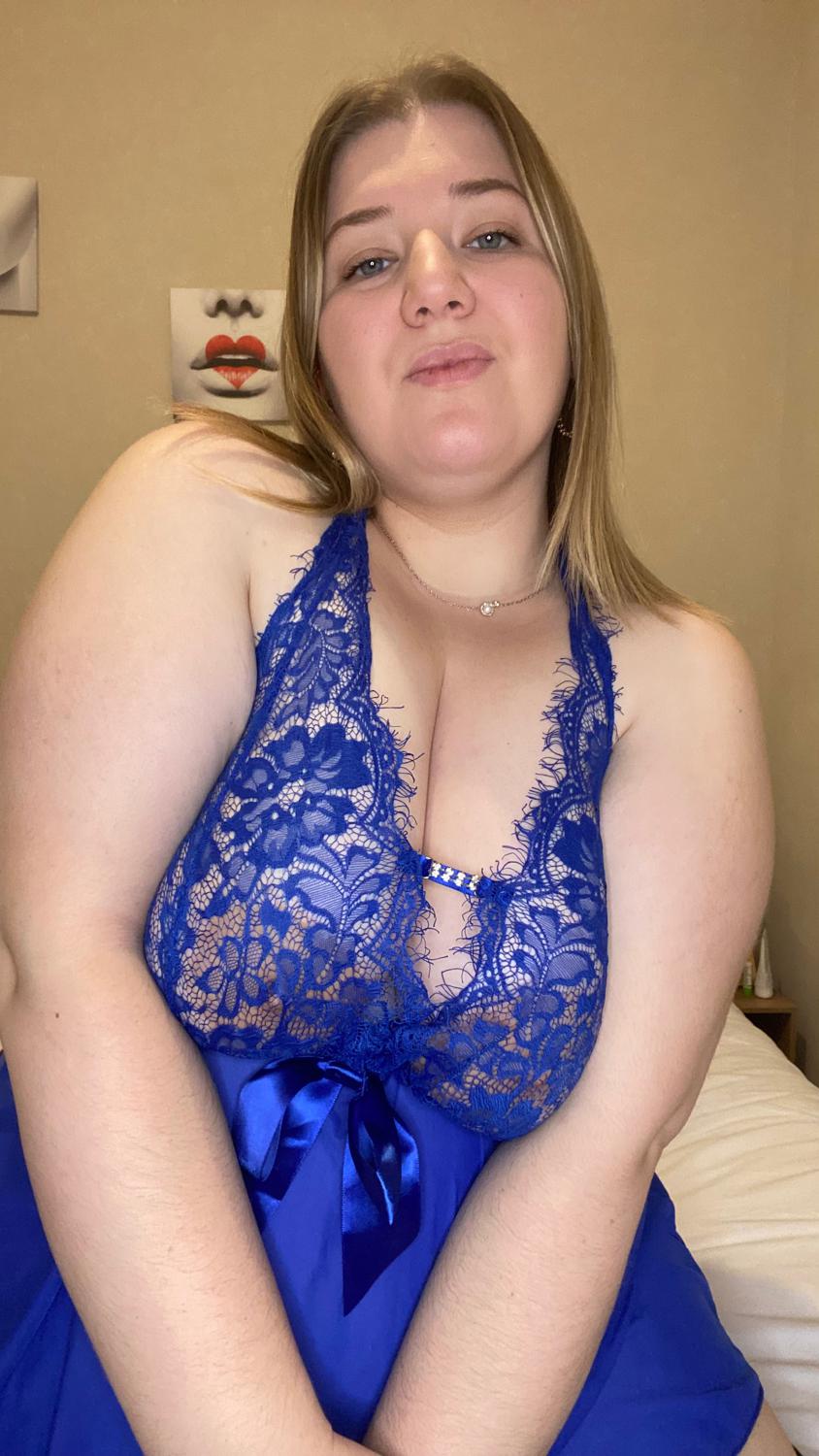 Bettyboobs_bbw's media