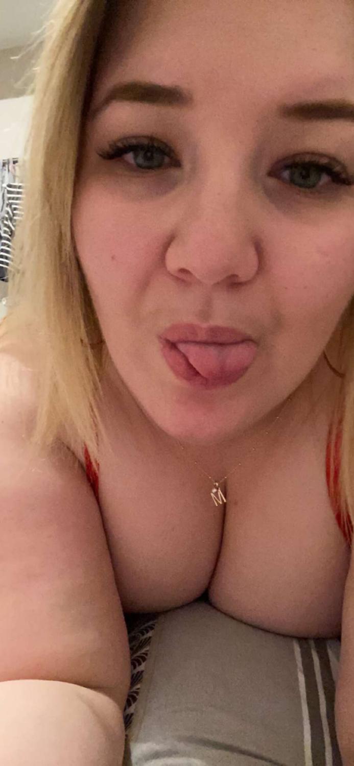 Bettyboobs_bbw's media