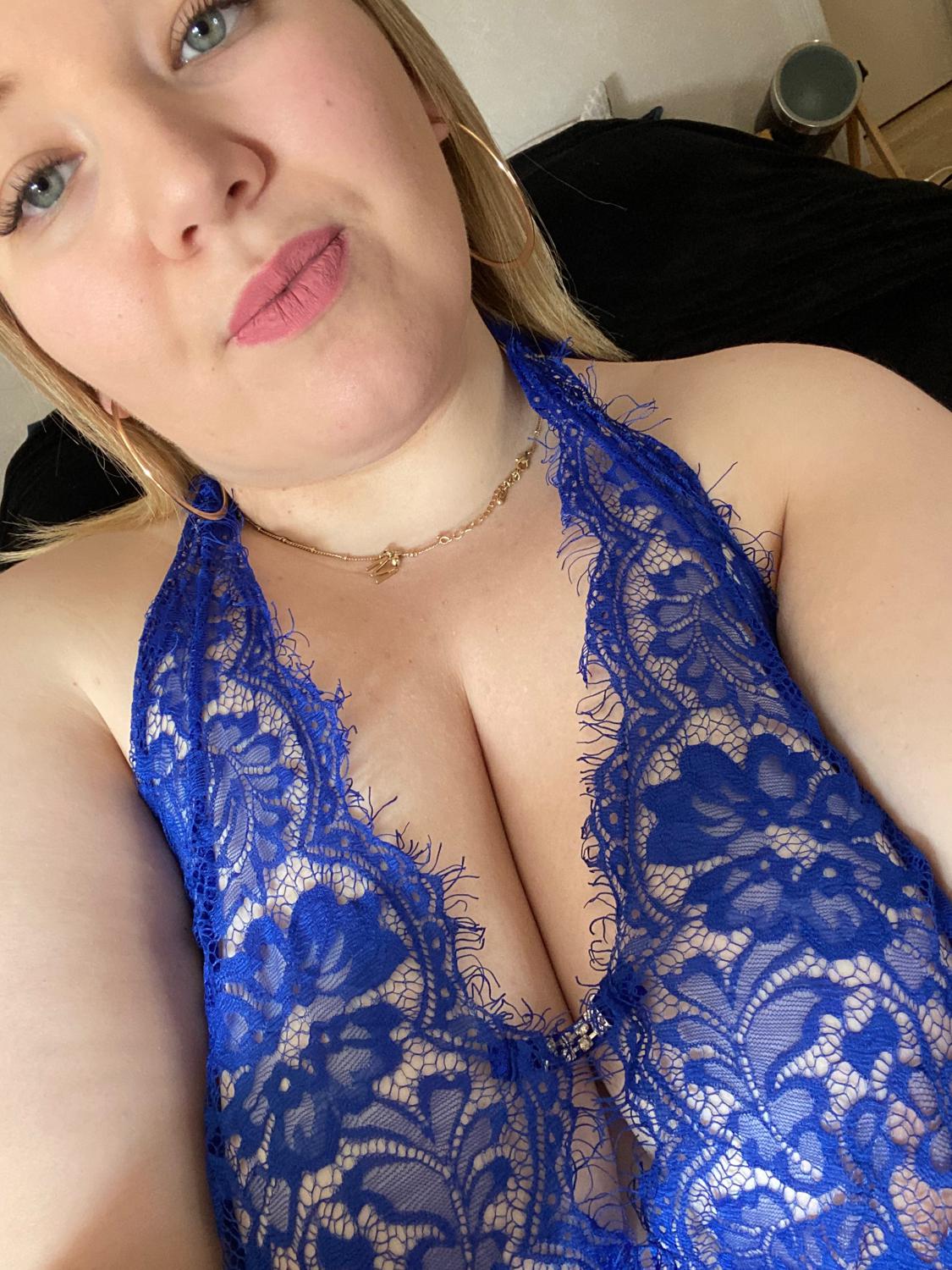 Bettyboobs_bbw's media