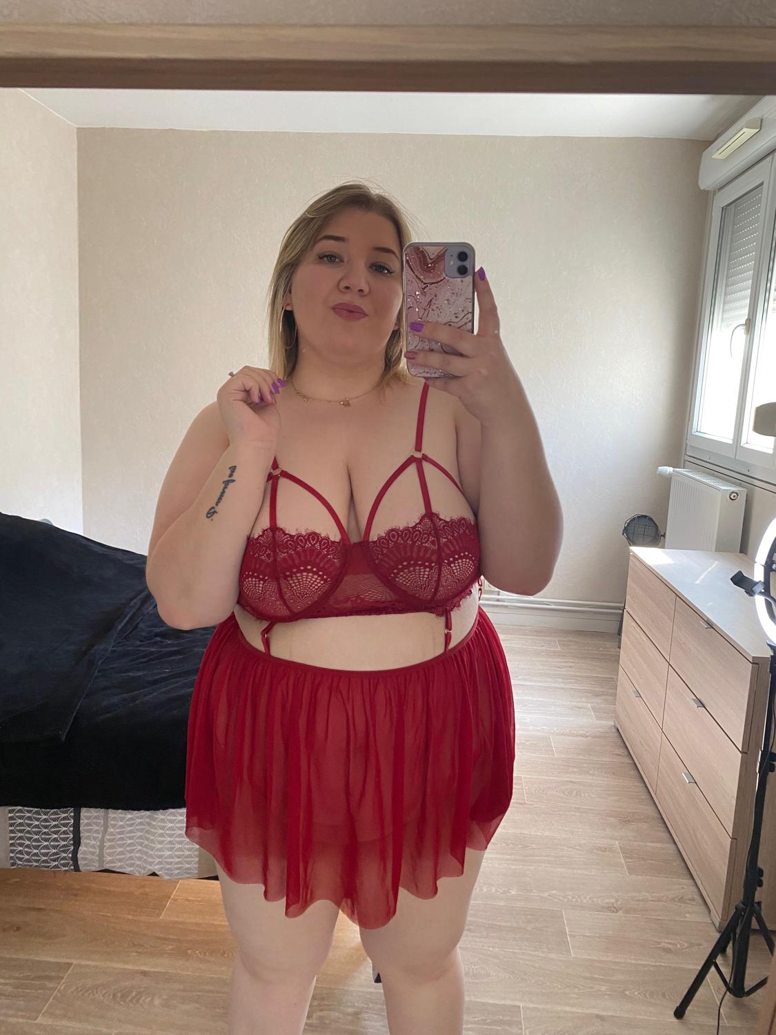 Bettyboobs_bbw's media