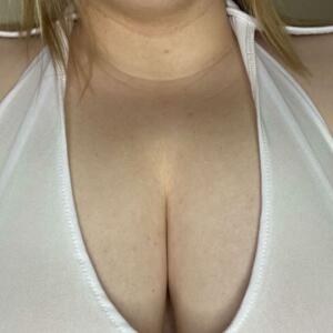 Bettyboobs_bbw's media