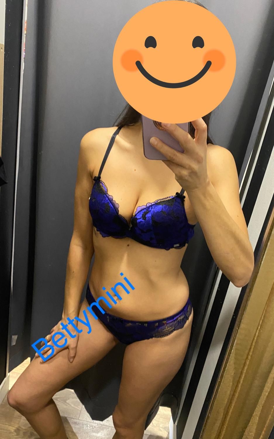 Bettymini's media