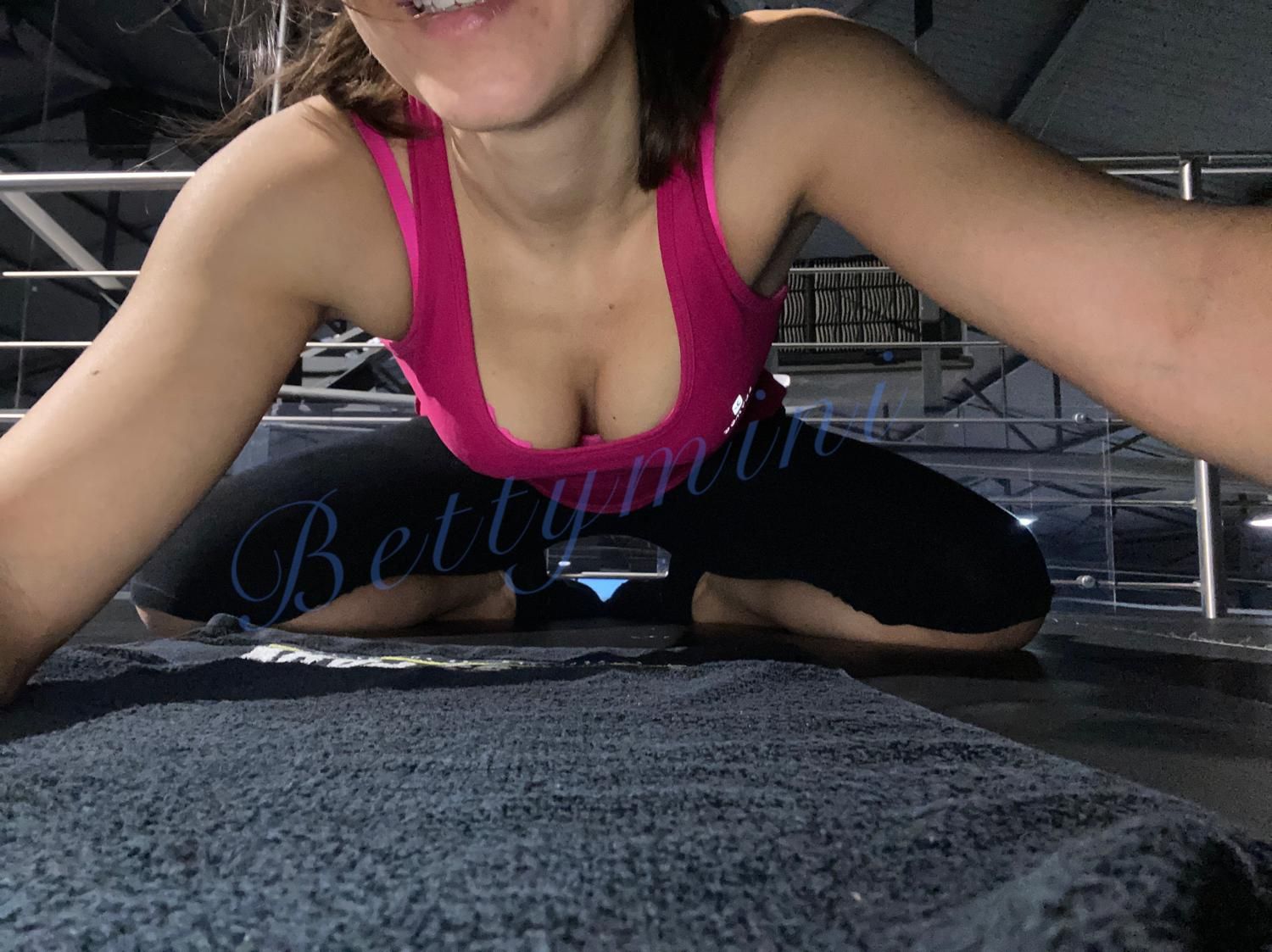 Bettymini's media