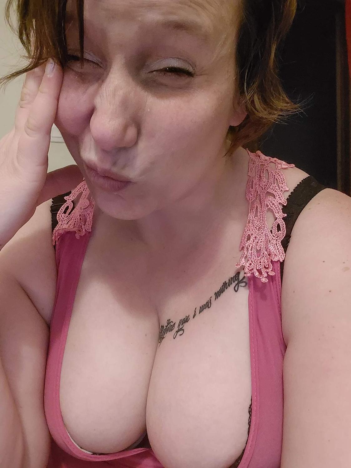 Betylove45's media