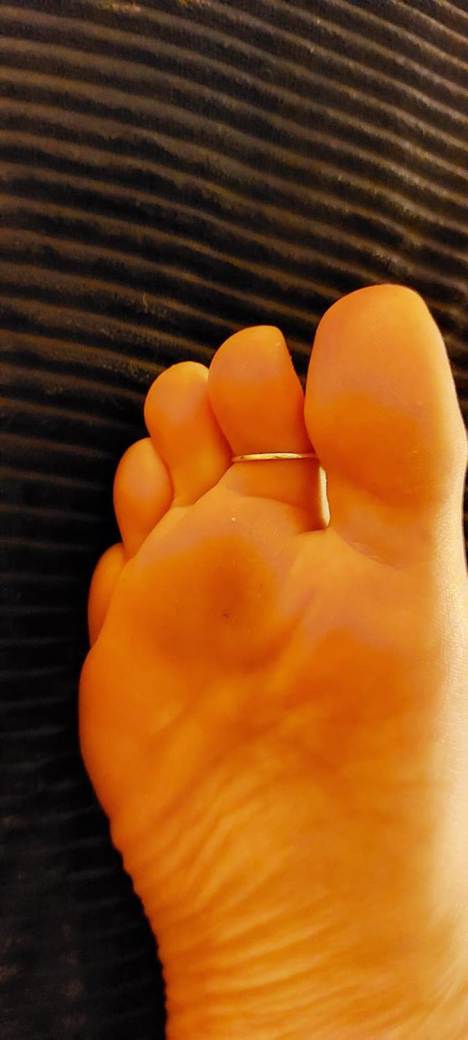 Bi-feet's media
