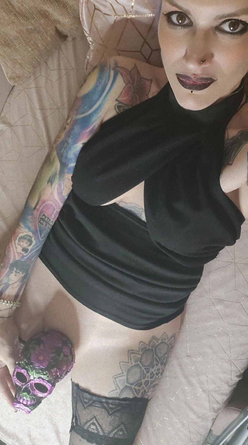 Bl0ndytattoos's media