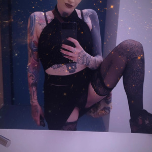 Bl0ndytattoos's media