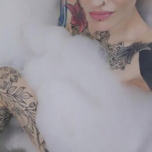 Bl0ndytattoos's media