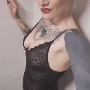 Bl0ndytattoos's media