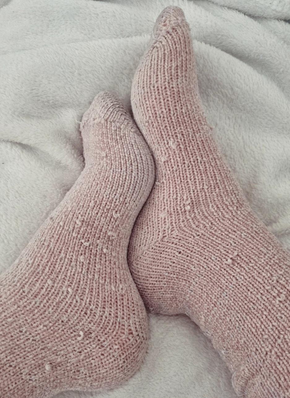 Blandinefeet's media