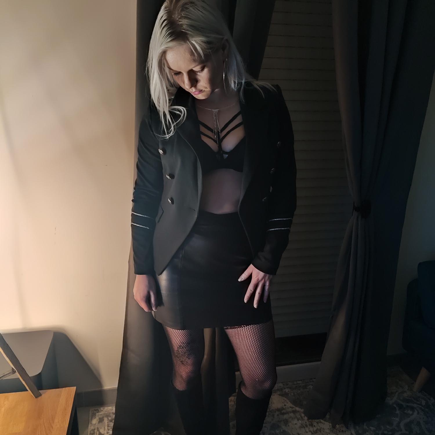 Blondiegirlx31's media