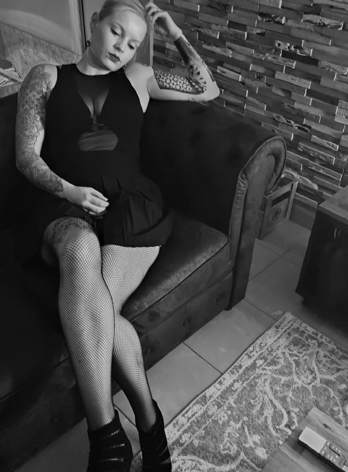 Blondiegirlx31's media