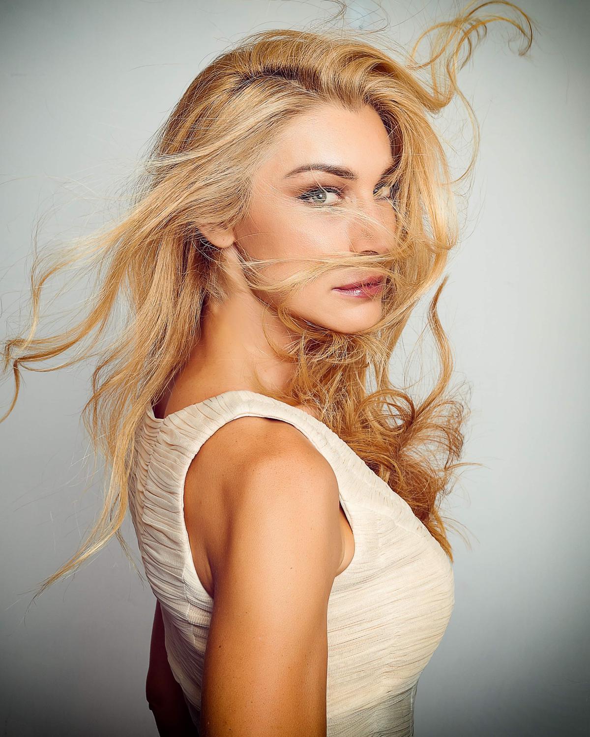 Blondiemodel's media