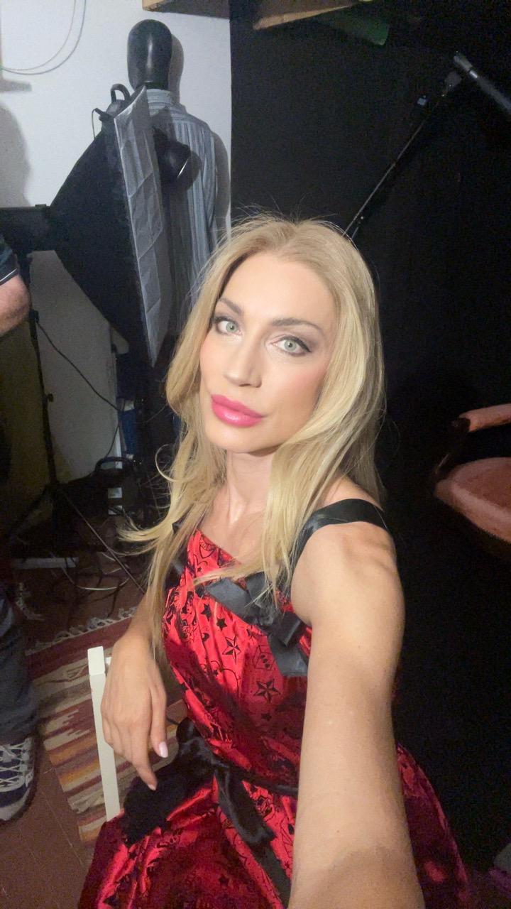 Blondiemodel's media