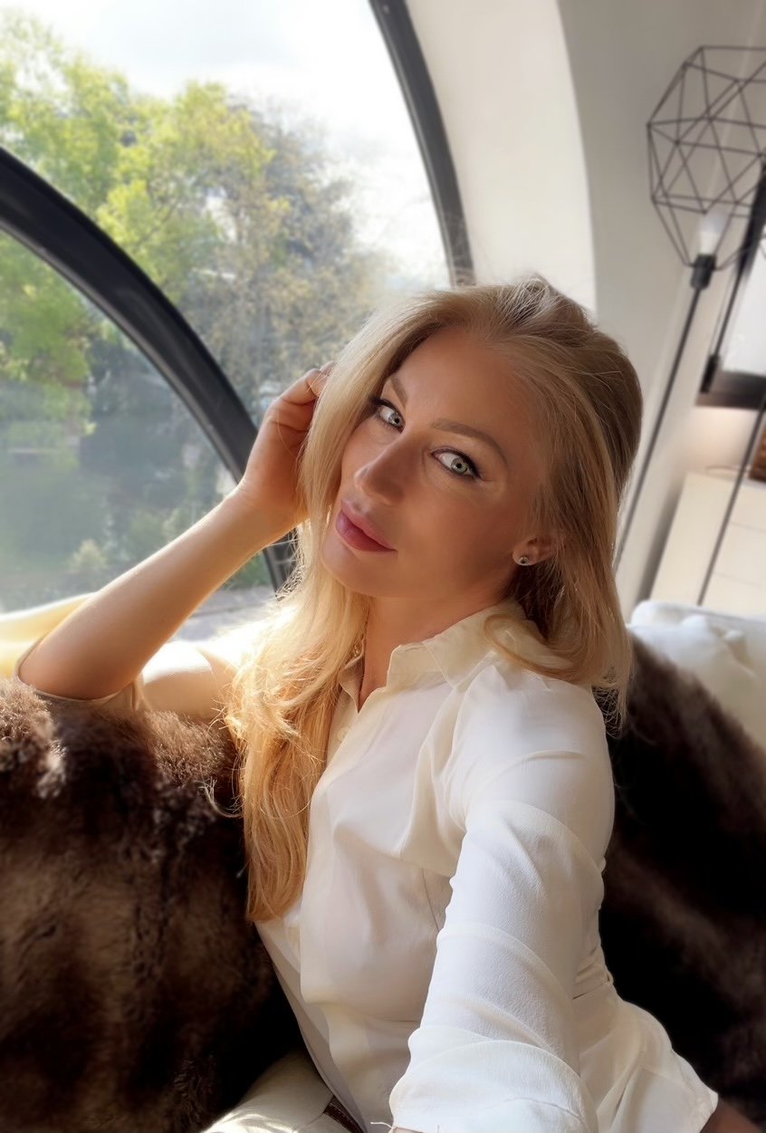 Blondiemodel's media