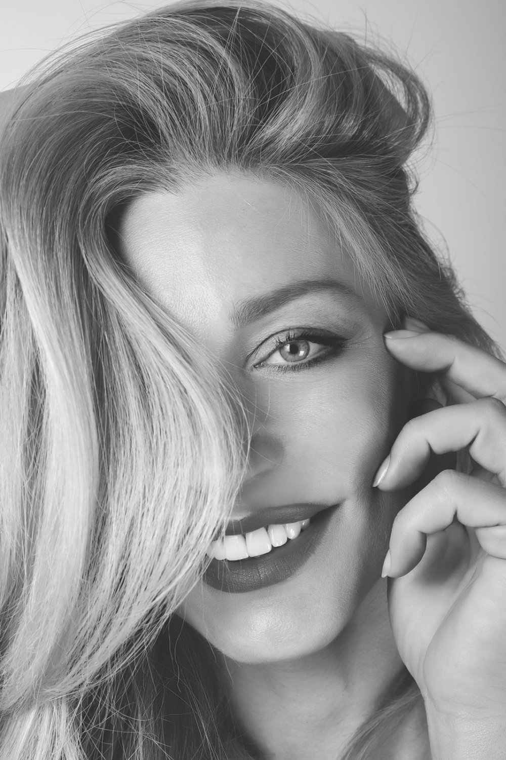 Blondiemodel's media