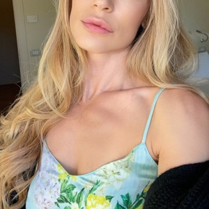 Blondiemodel's media