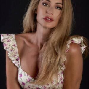 Blondiemodel's media