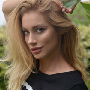 Blondiemodel's media