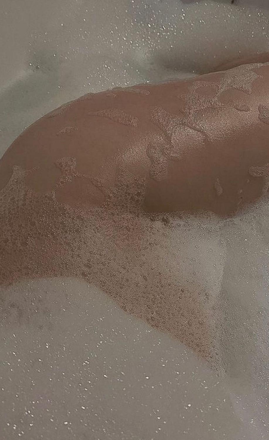 Blondiesdiary_'s media