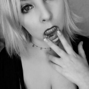 Blondiie_x's media