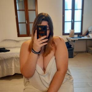 Body_plus_size's media
