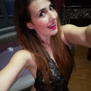 Bratlyly's media