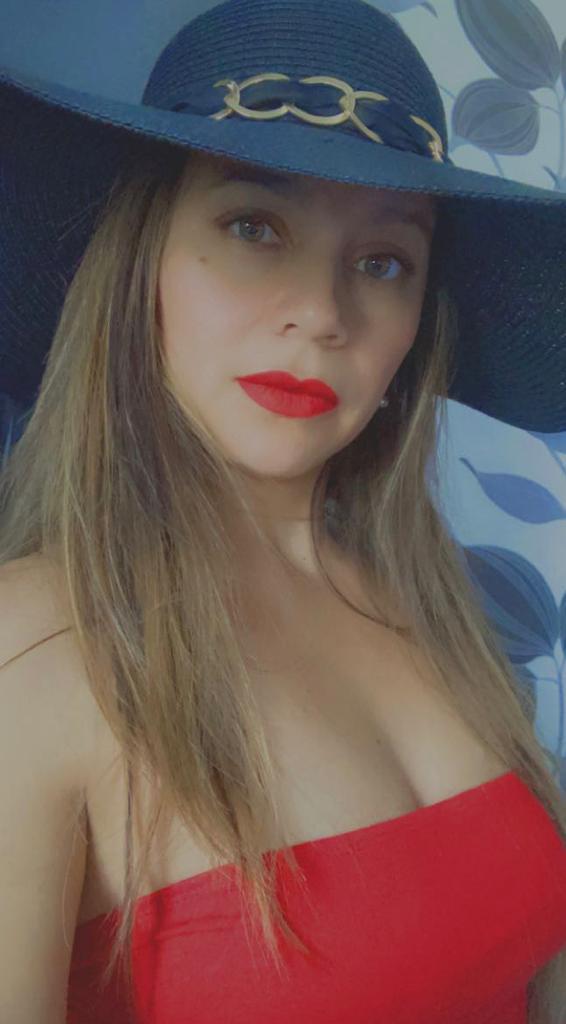Brazilian_miss's media