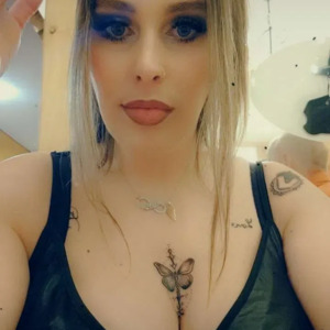 Britanylovee's media